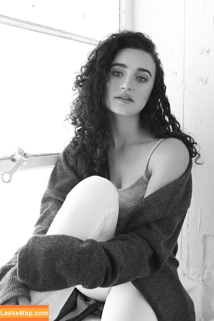 Kelley Mack /  leaked photo photo #0005