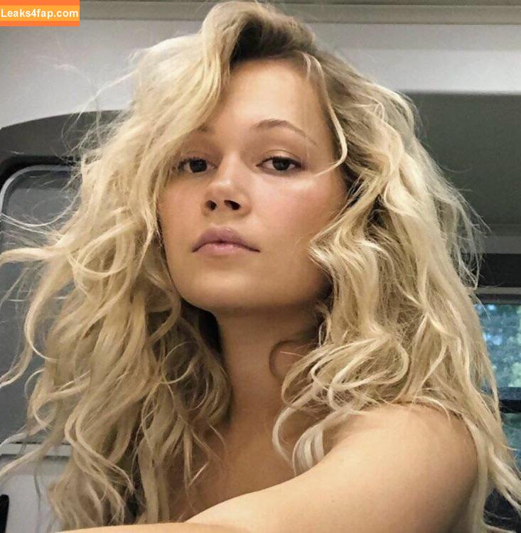 Kelli Berglund / kelliberglund leaked photo photo #0026