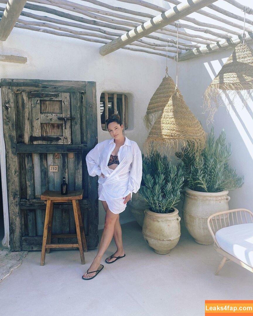 Kelly Brook / IAMKELLYBROOK / iamkb / kelly-brook слитое фото фото #0601