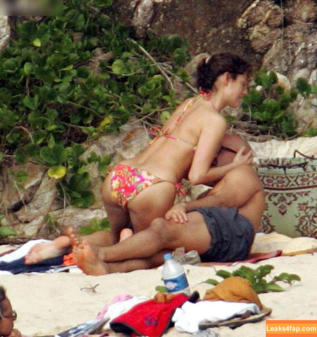 Kelly Brook / IAMKELLYBROOK / iamkb / kelly-brook leaked photo photo #1081