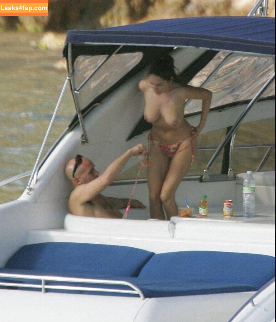 Kelly Brook / IAMKELLYBROOK / iamkb / kelly-brook leaked photo photo #1223