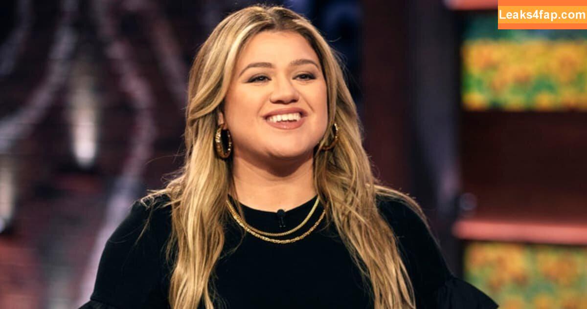 Kelly Clarkson / kellyclarkson leaked photo photo #0004