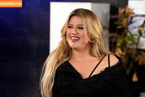 Kelly Clarkson photo #0002