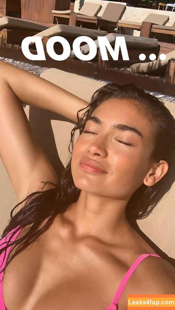 Kelly Gale / kellybellyboom слитое фото фото #0642