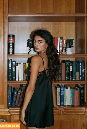 Kelly Gale фото #0352