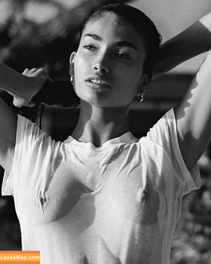 Kelly Gale фото #0732