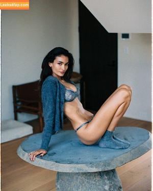 Kelly Gale photo #0928