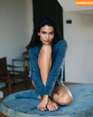 Kelly Gale photo #0931