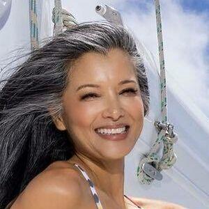 Kelly Hu photo #0012