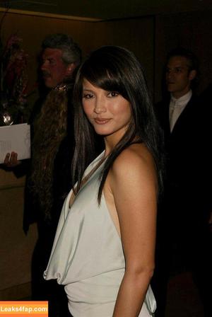 Kelly Hu photo #0170