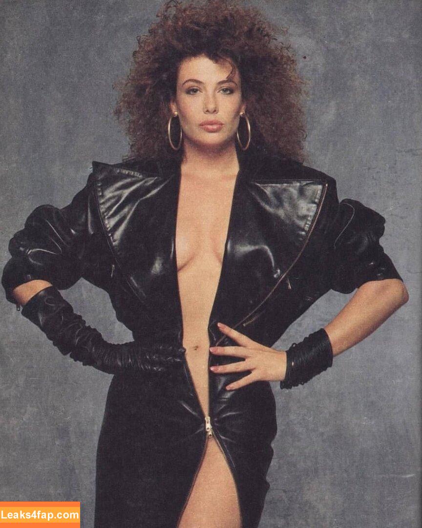 Kelly LeBrock / thekellylebrock слитое фото фото #0013