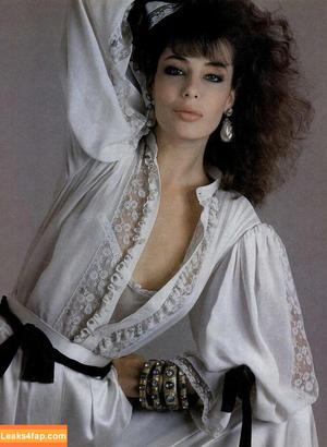 Kelly LeBrock photo #0015