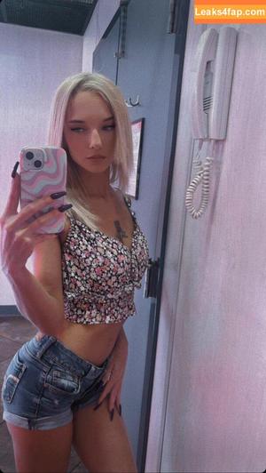 Kelly Lyn photo #0027