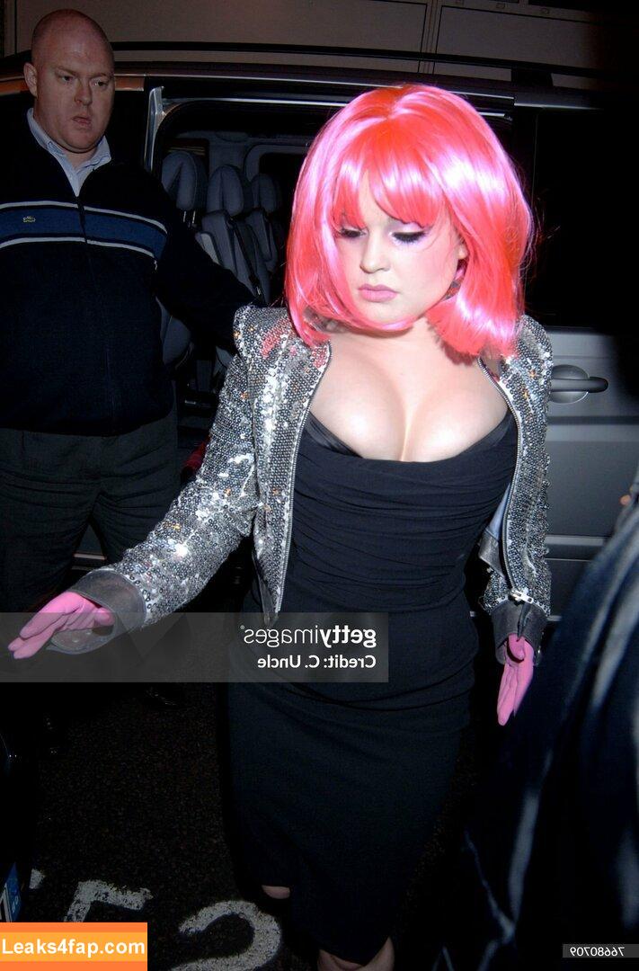 Kelly Osbourne / KellyOsbourne leaked photo photo #0096