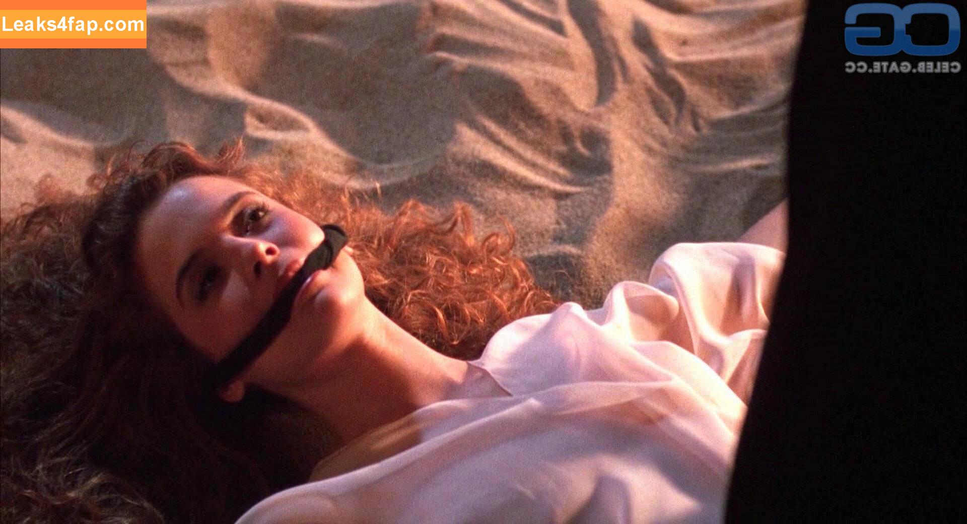 Kelly Preston / therealkellypreston слитое фото фото #0062