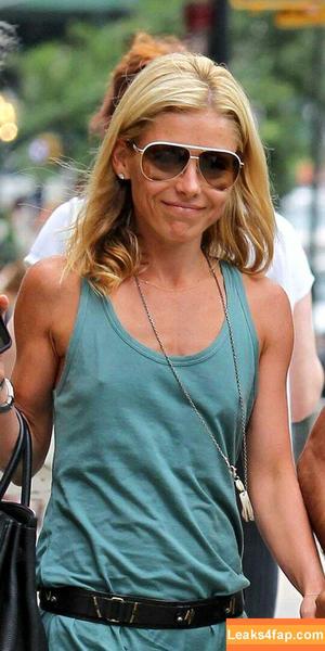 Kelly Ripa photo #0014