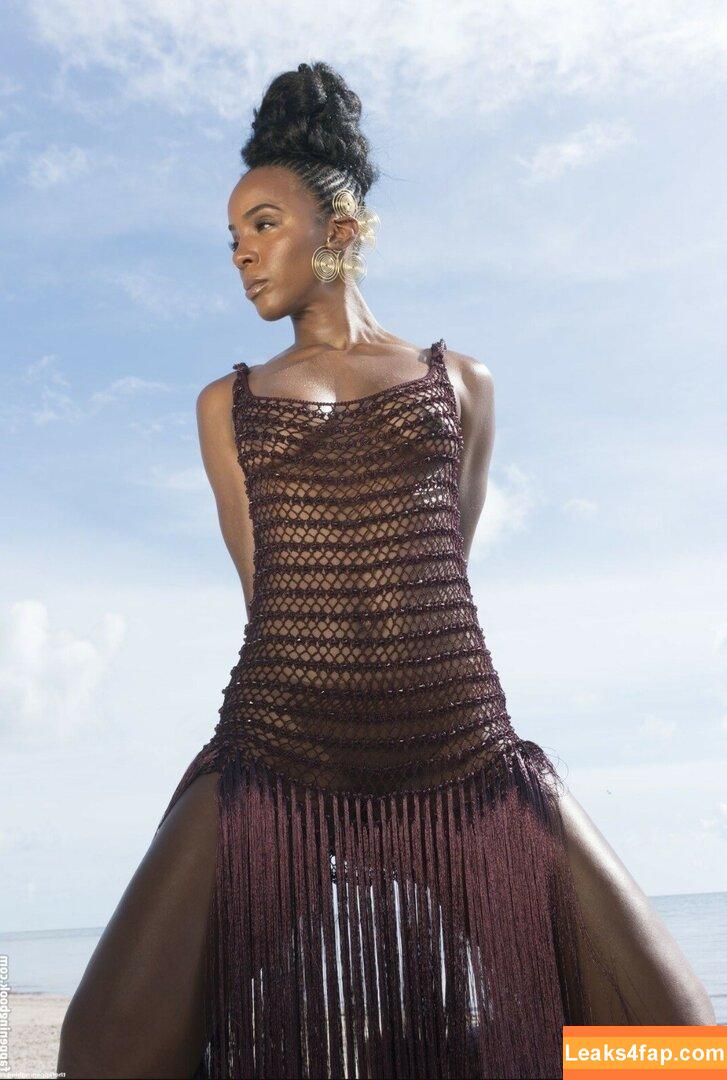 Kelly Rowland / kellyrowland / morenapieldefuego leaked photo photo #0018