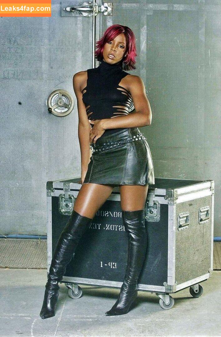 Kelly Rowland / kellyrowland / morenapieldefuego leaked photo photo #0026