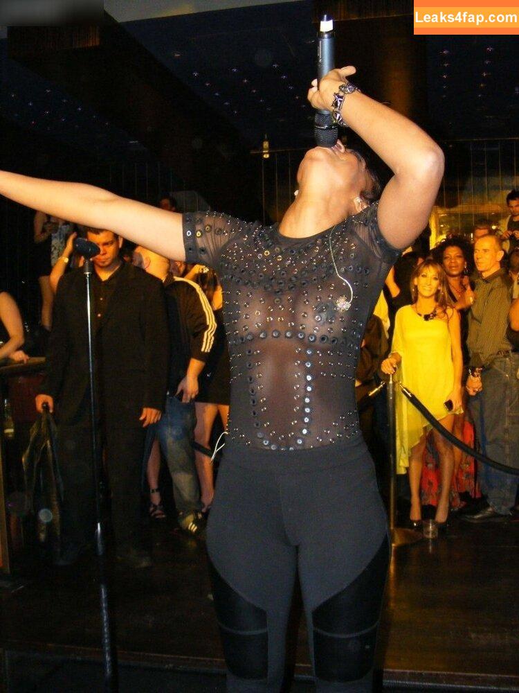 Kelly Rowland / kellyrowland / morenapieldefuego leaked photo photo #0027