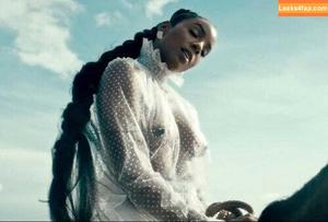 Kelly Rowland photo #0014