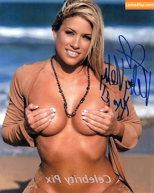 kellykelly /  leaked photo photo #0001