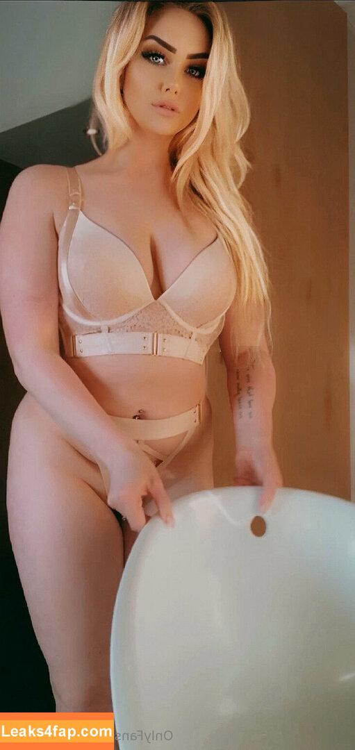 kellymilana /  leaked photo photo #0357