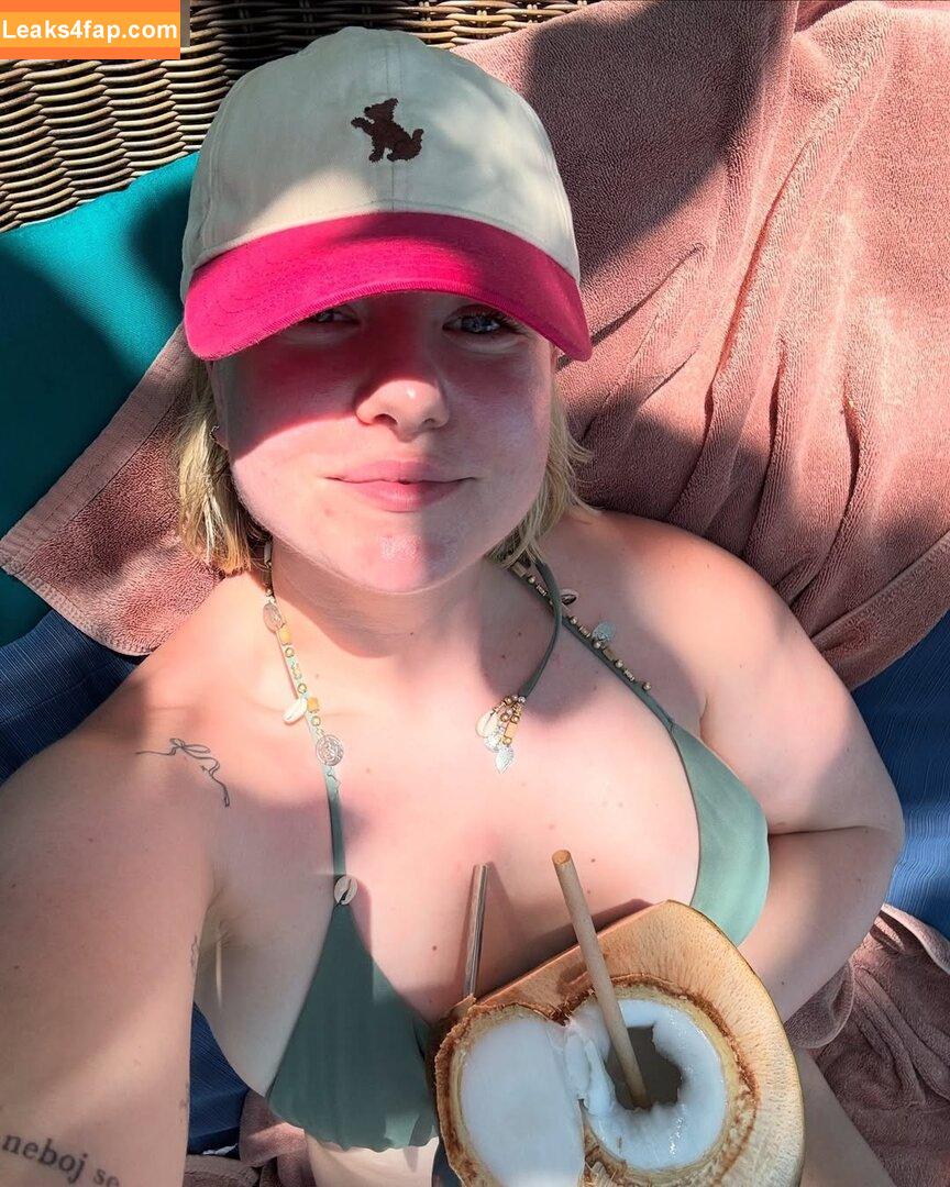 KellyMissesvlog / ajandkelz leaked photo photo #0434