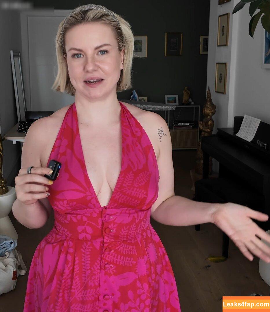 KellyMissesvlog / ajandkelz leaked photo photo #0446