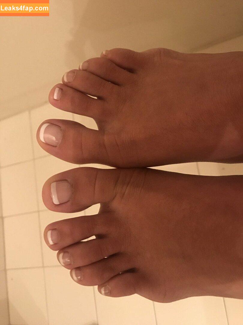 Kelsi Monroe / ficialkmbooty / officialkmbooty / officialkmig2 слитое фото фото #0121