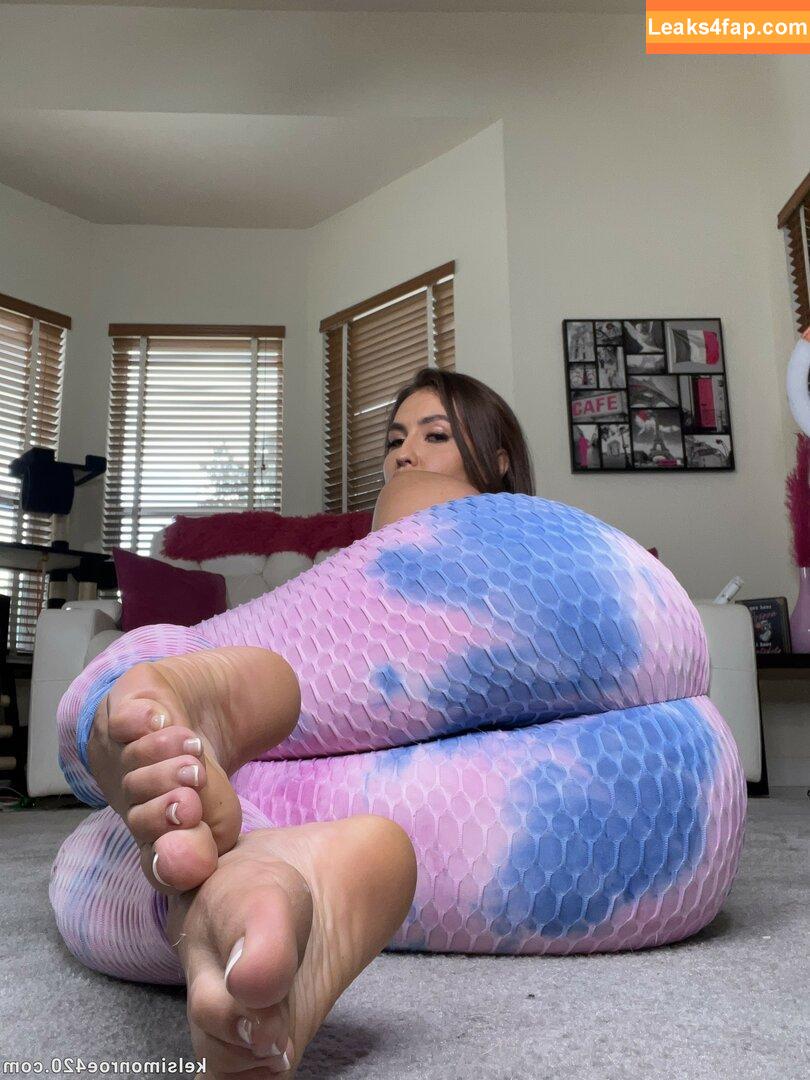 Kelsi Monroe / ficialkmbooty / officialkmbooty / officialkmig2 leaked photo photo #0268