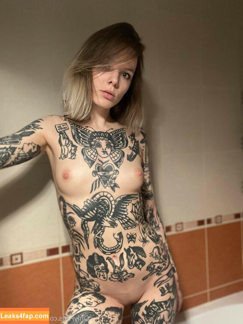 kelsomasha / Tattooed Russian leaked photo photo #0003