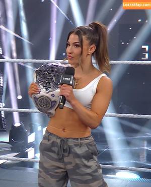 Kendal Grey photo #0035