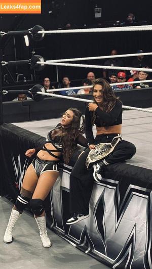 Kendal Grey photo #0045