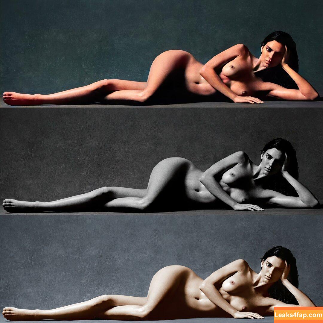 Kendall Jenner / KendallJenner / https: leaked photo photo #0014