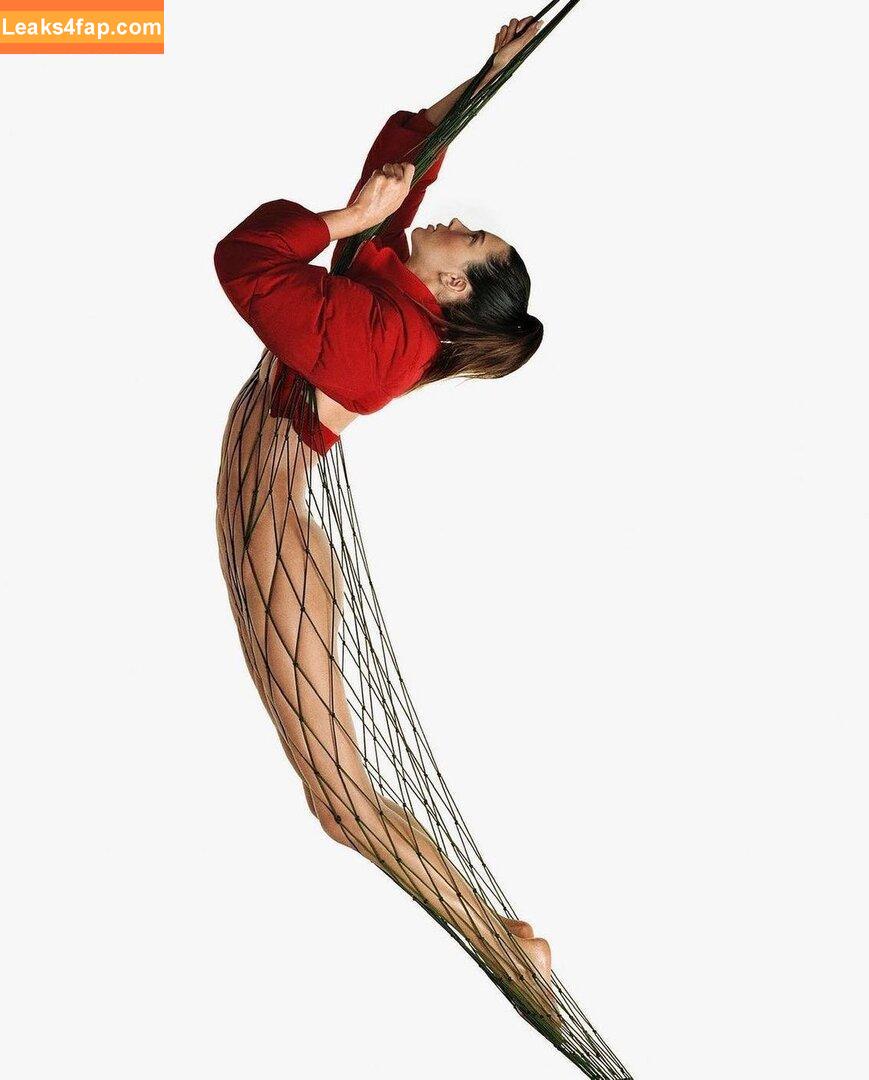 Kendall Jenner / KendallJenner / https: leaked photo photo #0227