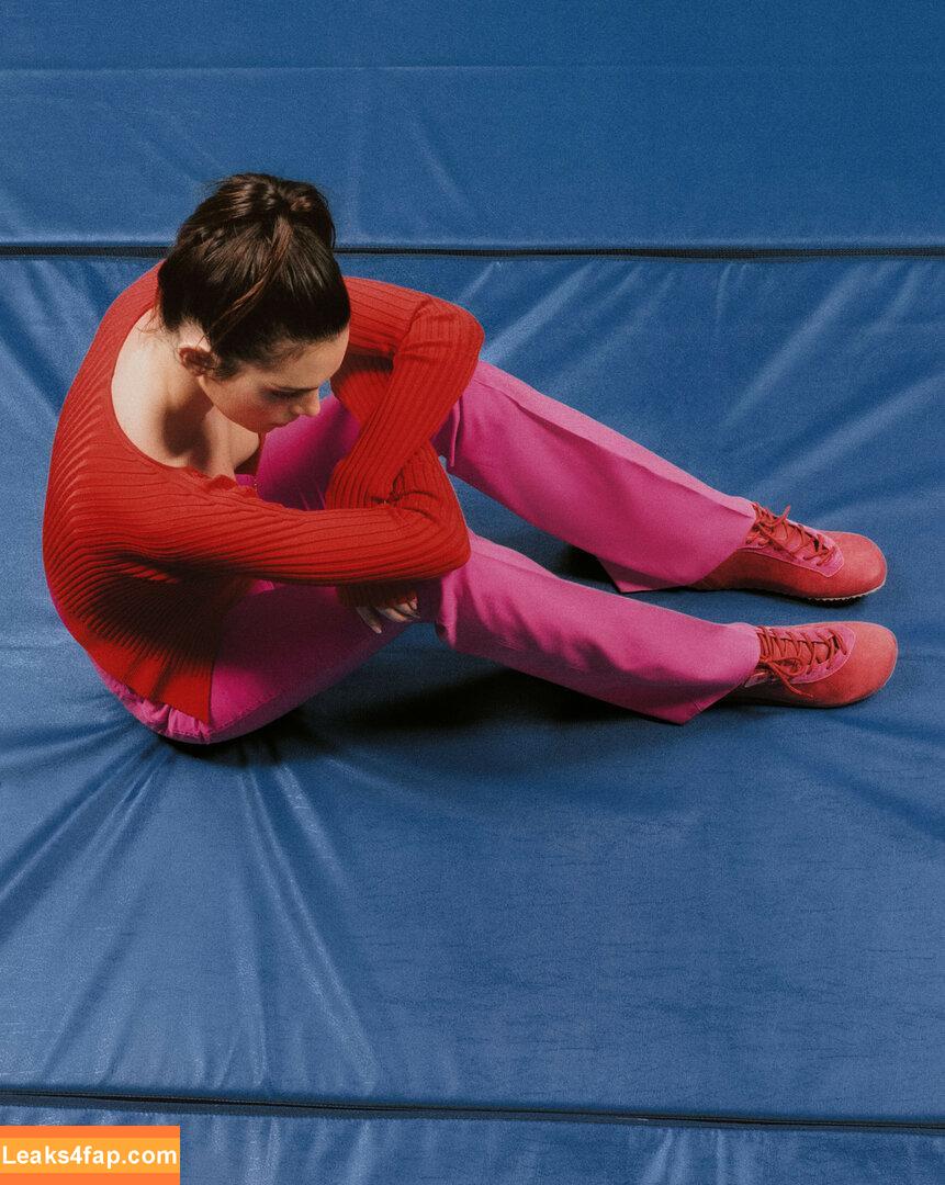 Kendall Jenner / KendallJenner / https: leaked photo photo #0566