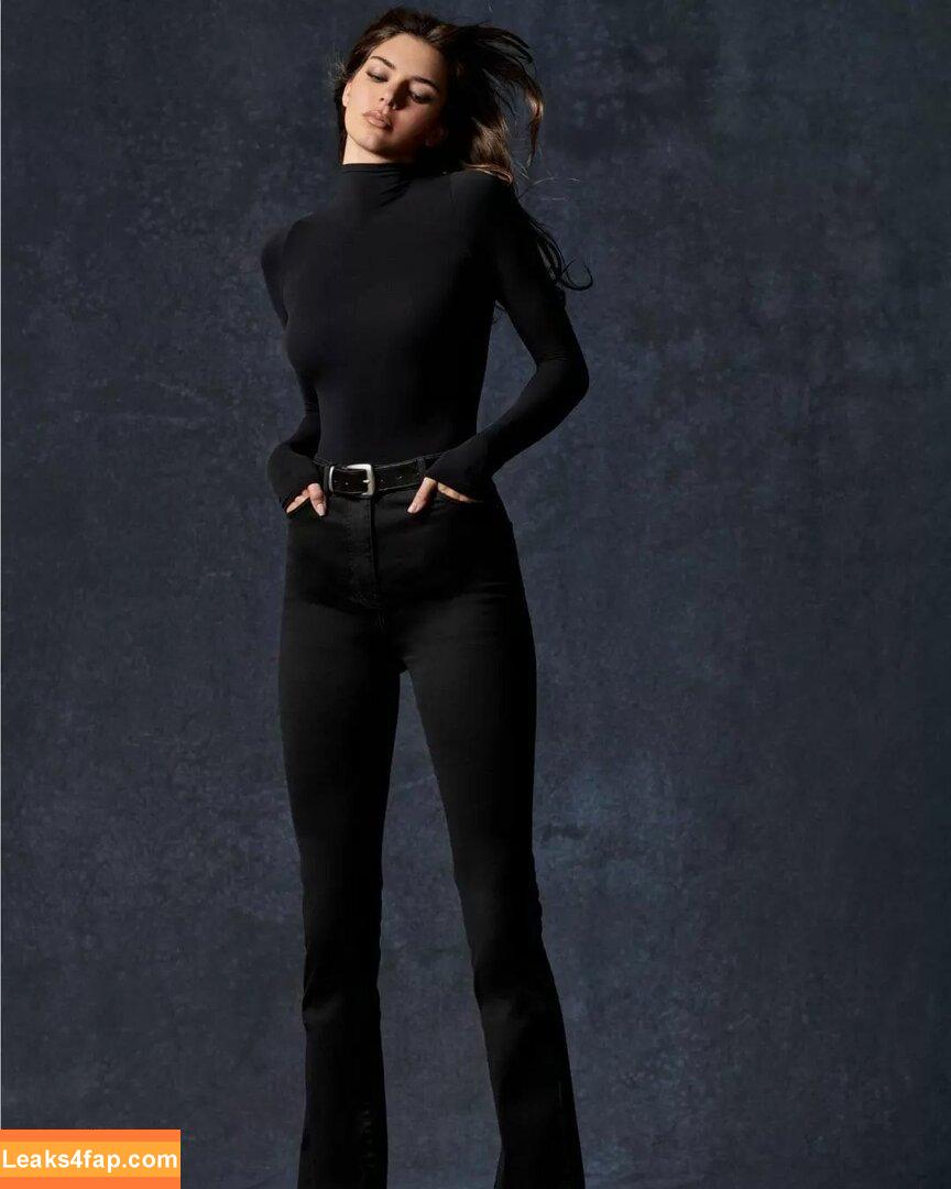 Kendall Jenner / KendallJenner / https: leaked photo photo #0730
