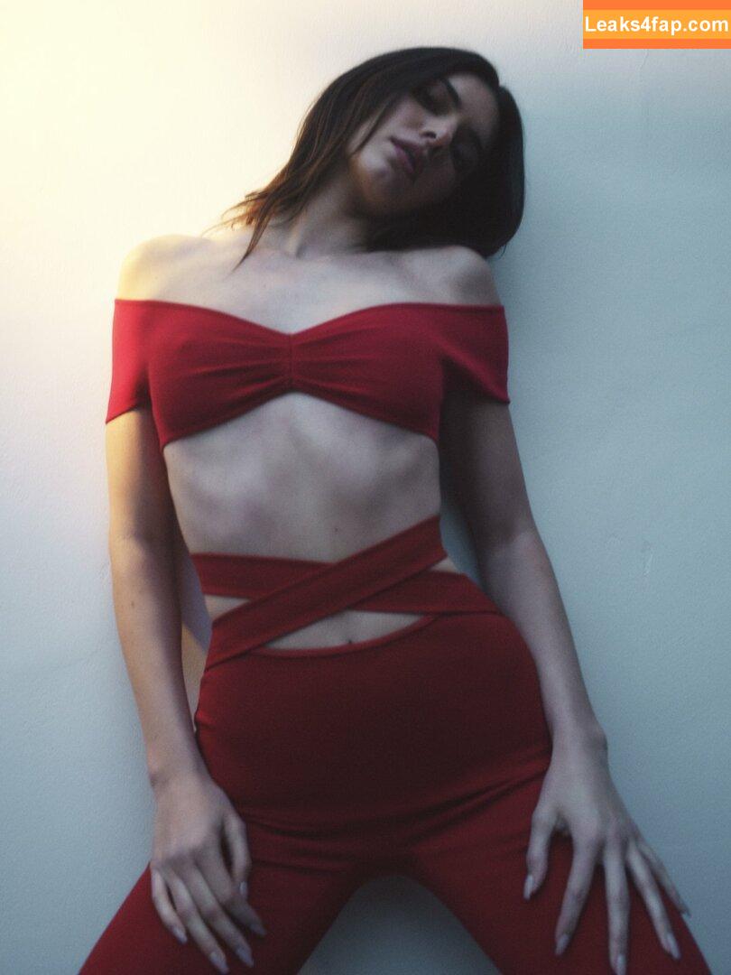 Kendall Jenner / KendallJenner / https: leaked photo photo #0909