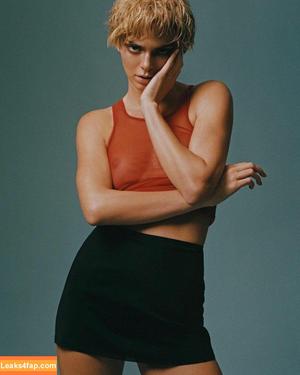 Kendall Jenner photo #0005