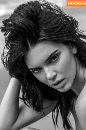 Kendall Jenner photo #0050