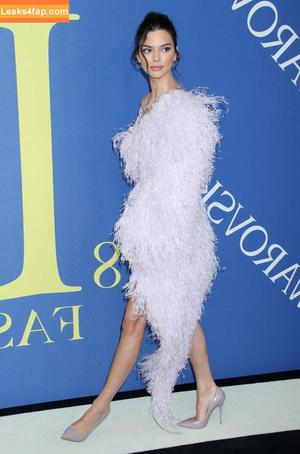 Kendall Jenner photo #0111