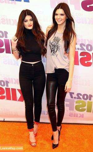 Kendall Jenner photo #0139