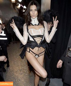 Kendall Jenner photo #0161