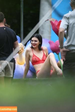 Kendall Jenner photo #0256