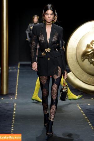 Kendall Jenner photo #0455