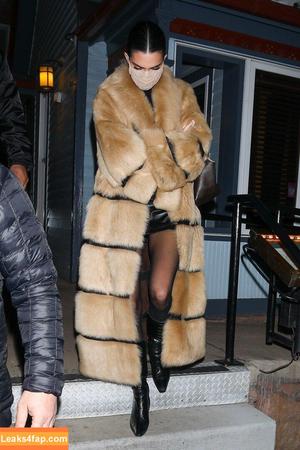 Kendall Jenner photo #0475