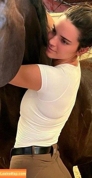 Kendall Jenner photo #0477