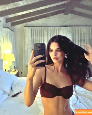 Kendall Jenner photo #0792