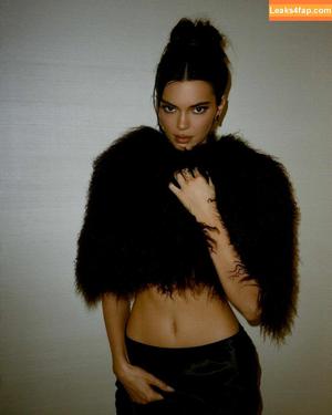 Kendall Jenner photo #0829