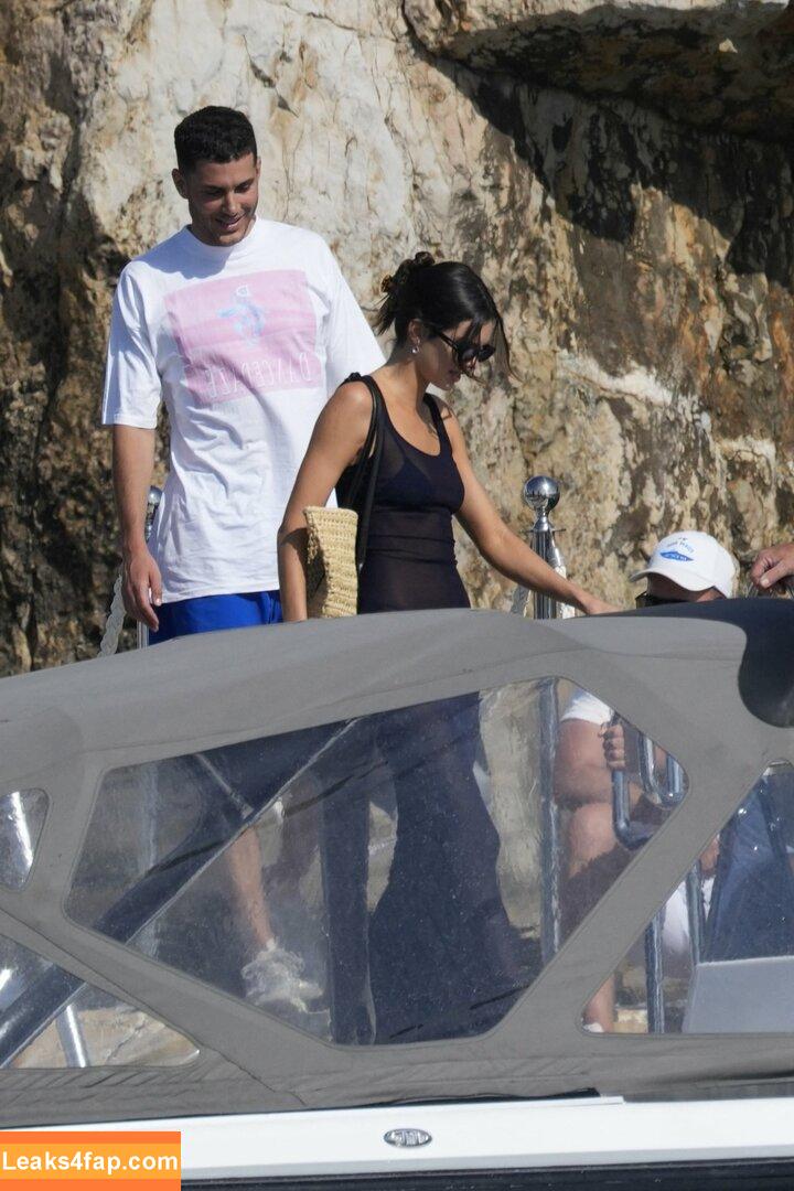 Kendall Jenner / KendallJenner / https: leaked photo photo #1134